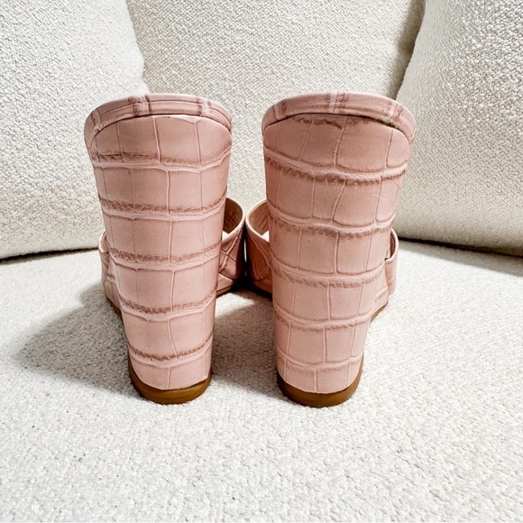 NEW Steve Madden Veles Pale Pink Croc Wedge Sandals sz 8 - Picture 9 of 10